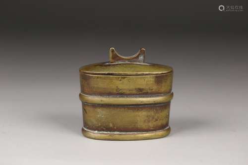 A Chinese Bronze Box