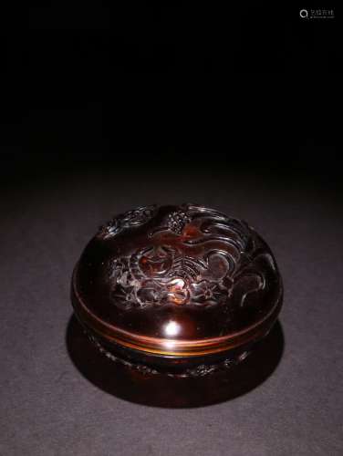 A Chinese Colored Glaze Box With Cover