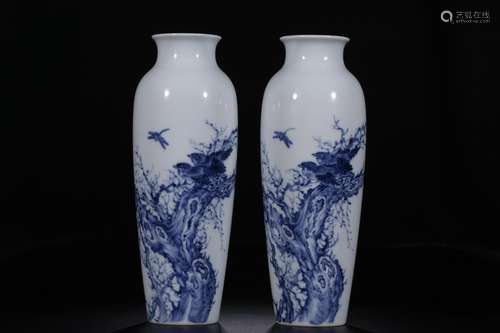 Pair Of Chinese Porcelain Blue And White Vases Of Peacock Pattern