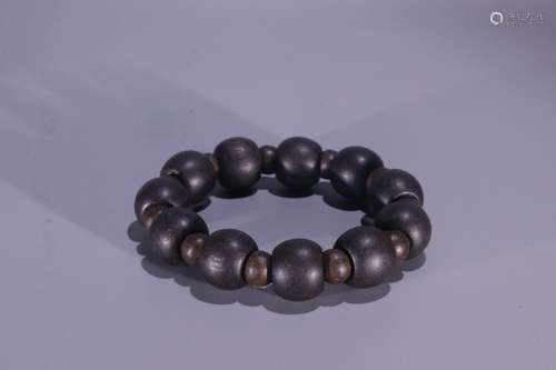 A Chinese Agarwood Bracelet