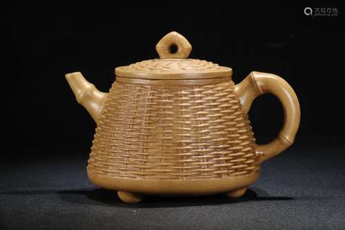 A Chinese Zisha Teapot