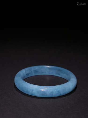 A Chinese Aquamarine Bangle