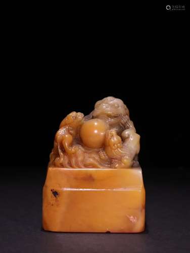 A Chinese Tianhuang Stone Seal Of Beast