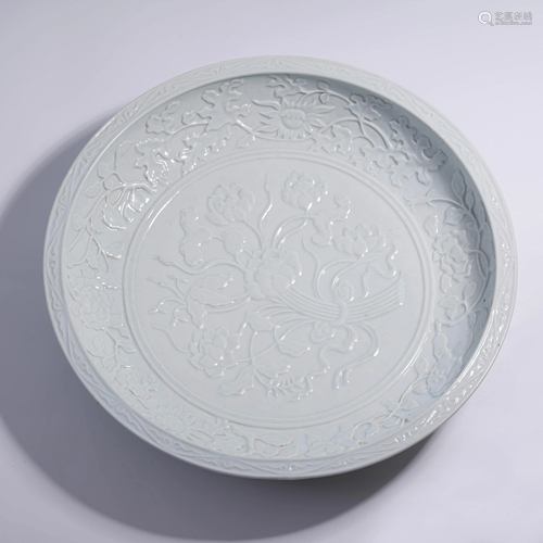 A Chinese White Glaze Lotus Pattern Porcelain Plate