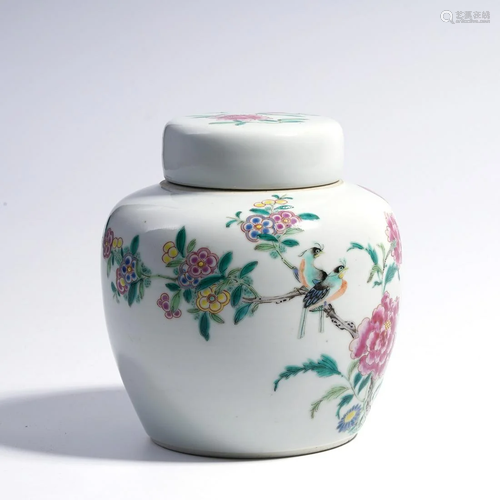 A Chinese Famille Rose Flower&Bird Pattern Porcelain