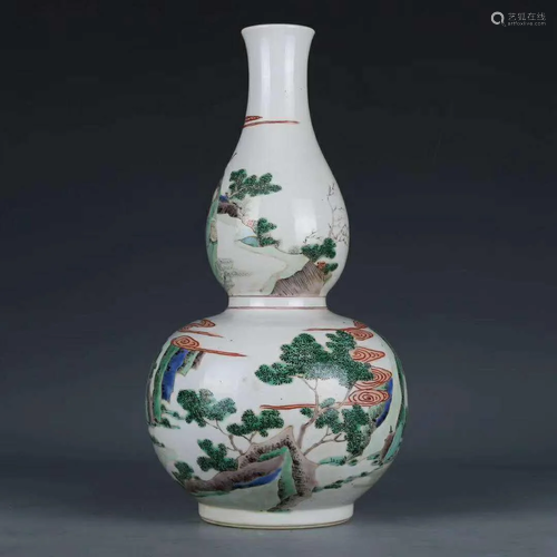 A Chinese Multi Colored Figure Painted Porcelain