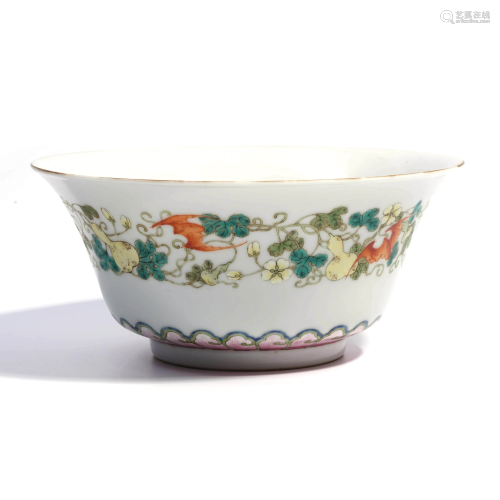 A Chinese Famille Rose Flroal Porcelain Bowl