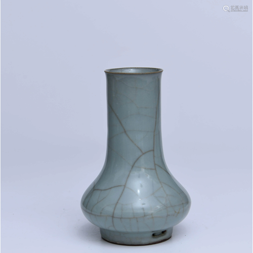 A Chinese Oddicial Pattern Porcelain Zun