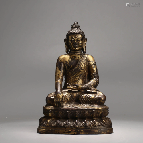 A Chines Gild Copper Statue of Sakyamuni