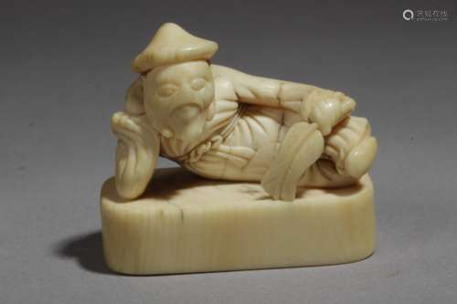 An 18th century Japanese netsuke form Edo period