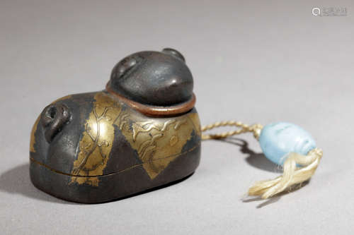 A 19th century Japanese netsuke-inro. Signed on the base