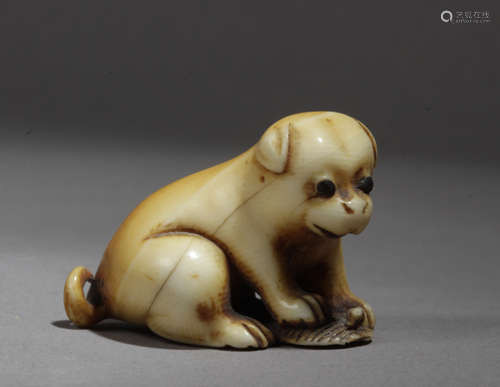 An early 19th century Japanese netsuke from Edo period