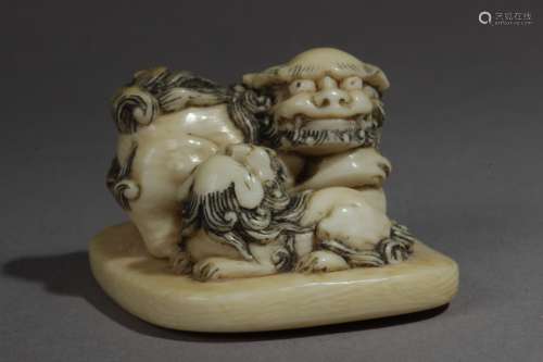 A mid 19th century Japanese netsuke from Edo period