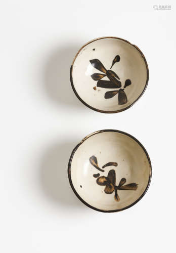 A pair of Cizhou bowls