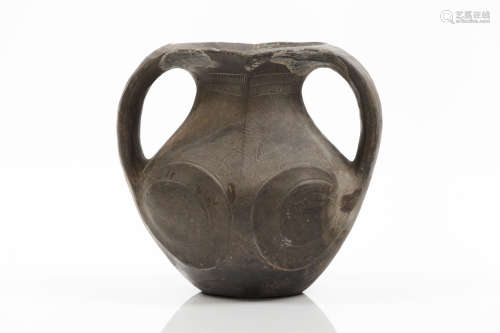 A Sichuan burnished black pottery amphora vase
