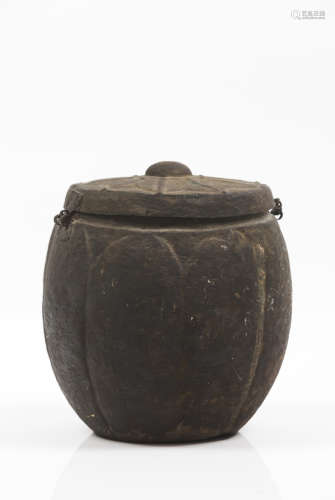 A Buddhist offering vessel