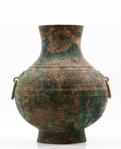 Large banded Hu vase