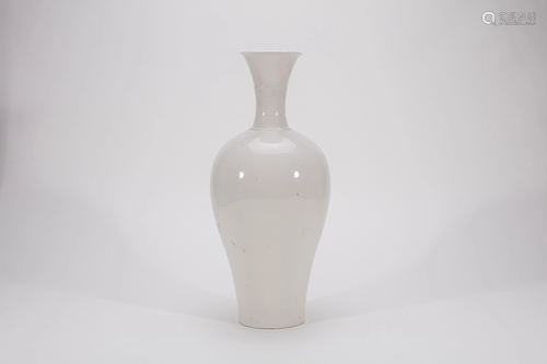 Chinese White Glazed Porcelain Bottle Vase