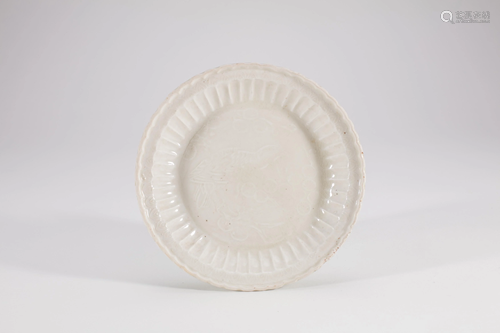 Chinese Molded Dingyao Porcelain Plate