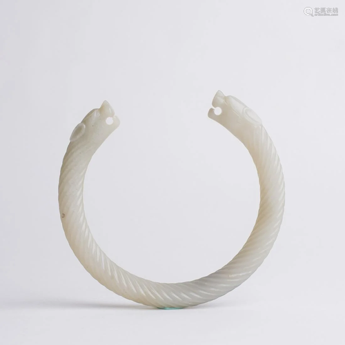 Chinese White Jade Animal Head Cable Ring