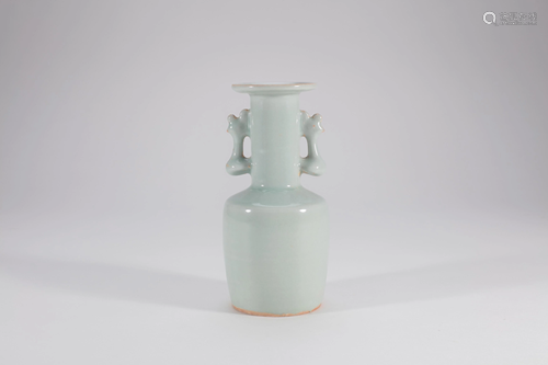 Chinese Longquan Celadon Porcelain Mallet Vase