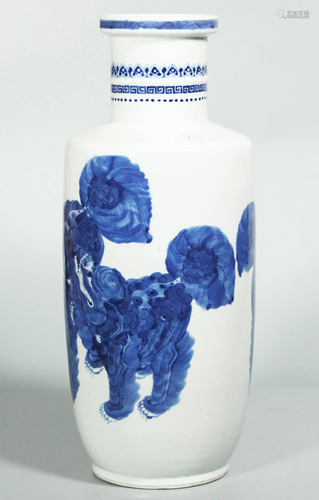 Chinese Porcelion Blue & White Fu Dogs Vase