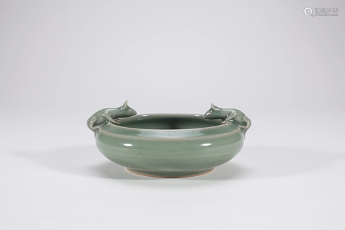 Chinese Longquan Celadon Porcelain Brush Washer