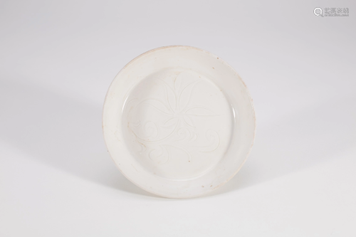Chinese Dingyao Porcelain Lotus Plate