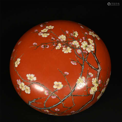 Jiaqing Red Glazed Plum Blossom Lid Box