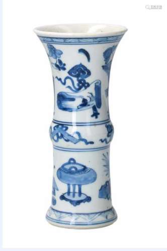 A blue and white porcelain vase, decorated with antiquities and flower vases. Unmarked. China,