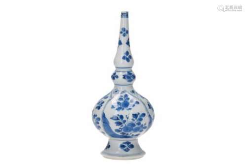A blue and white porcelain sprinkler vase, decorated with flowers. Unmarked. China, Kangxi.