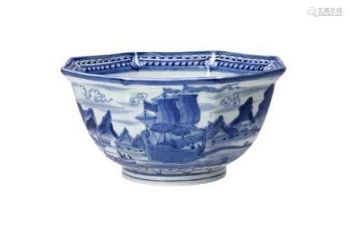 A hexagonal blue and white Japan de Commande porcelain Frytom bowl, decorated with a harbor scene.