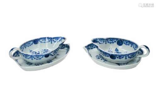 A pair of blue and white porcelain sauce boats, decorated with flowers. Unmarked. China, Qianlong.