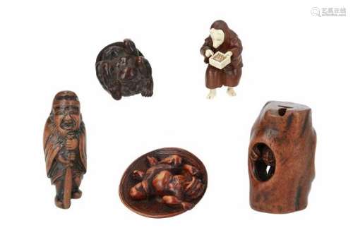 Lot of five netsuke, 1) wooden Oni hiding under Shoki's hat. L. 5 cm. 2) wooden standing Shoki. H. 6