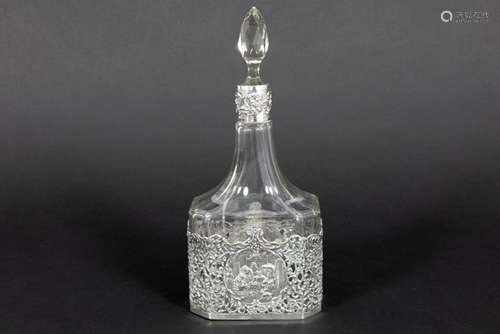 antique decanter in crystal and marked silver - - Antieke karaf in kleurloos [...]