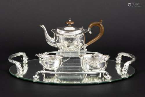 3pc English Art Deco teaset in marked and Adie Brothers signed silver - - ADIE [...]