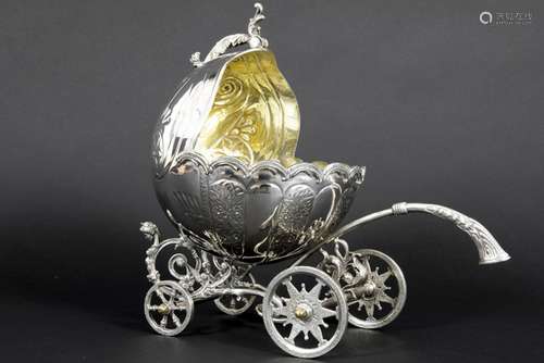 decorative flower basket in the shape of a (Cinderella) charriot on wheels - in [...]