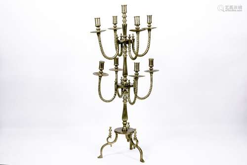 quite big and heavy northern African candelabrum in a brass alloy - - Vrij grote [...]