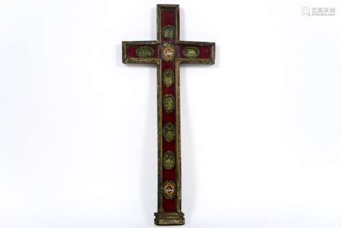 antique crosshaped relic holder - - Antieke kruisvormige relikwiehouder - hoogte [...]