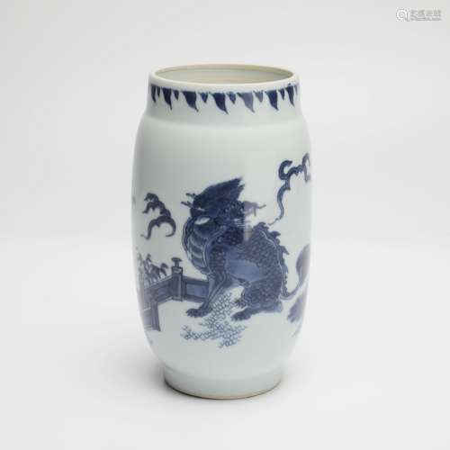 明崇祯青花麒麟芭蕉纹莲子罐
A rare blue and white kylin and banana pattern lotus seed jar, Chongzhen period, Ming Dynasty