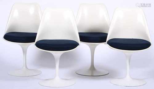 Eero Saarinen (Kirkkonummi, Finland 1910 - 1961 Ann Arbor, Verenigde Staten) Four Tulip design