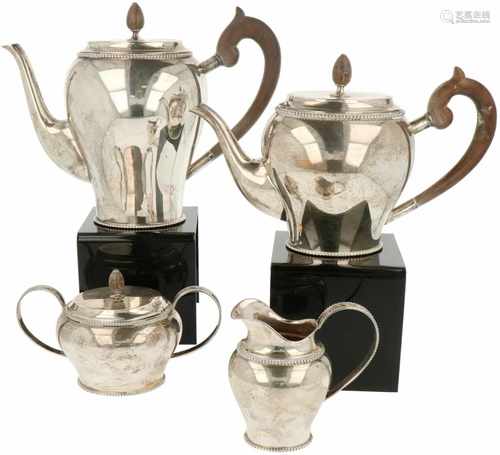 (4) Delig servies zilver.