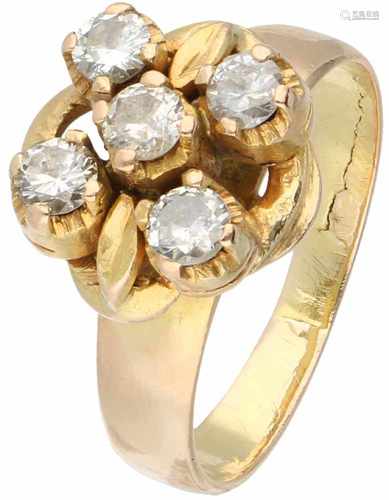 Geelgouden ring, met ca. 0.52 ct. diamant - 14 kt.