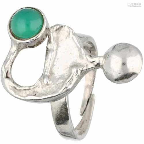 Zilveren design ring, met chrysopraas - 925/1000.