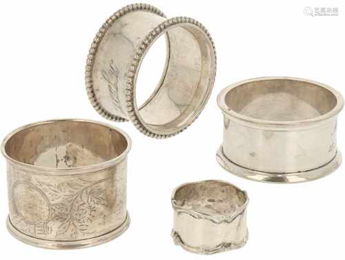 (4) Delig lot servetringen zilver.