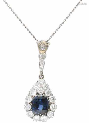 Witgouden klassiek collier met hanger, met ca. 1.80 ct. diamant en natuurlijke saffier - 14 kt.