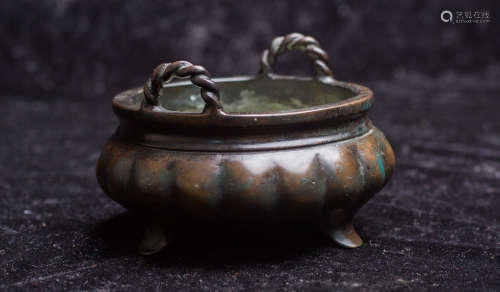 Chinese ancient bronze censer