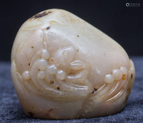 Shoushan stone fish shape carving seal