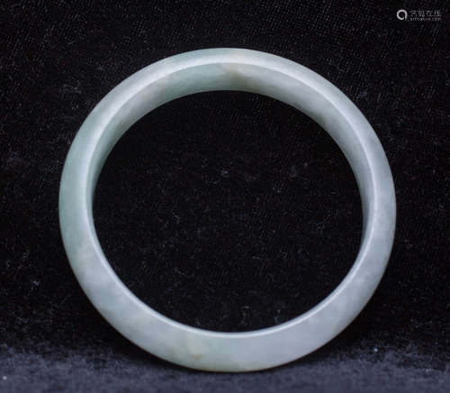 Jadeite bracelet