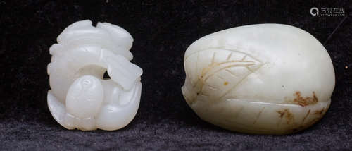 Two pieces of jade carvings